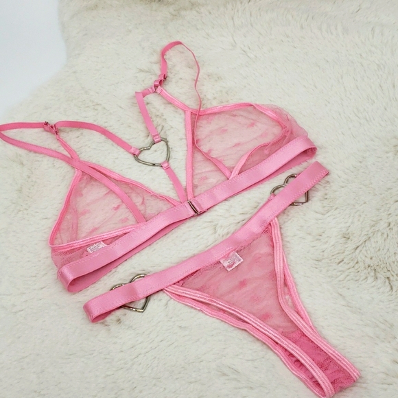 Pink Sexy Eroti. 2 Piece Heart Lace Lingerie Set - Picture 15 of 15